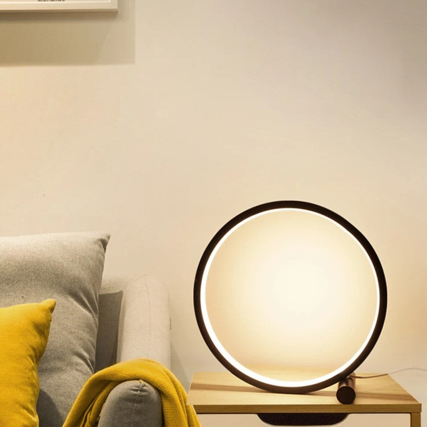 CircoloLuce Piccolo: Die Nachttischlampe, die Form und Funktion vereint-letto-design.com