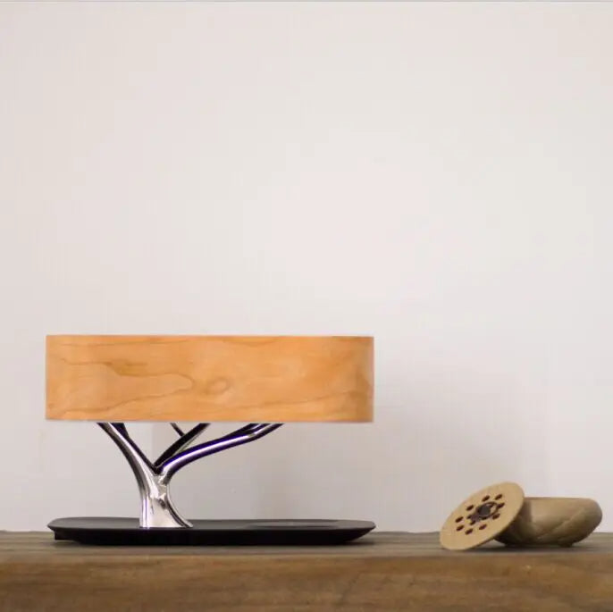 LuceArmonia Albero: Nachttischlampe mit Bluetooth Lautsprecher-letto-design.com