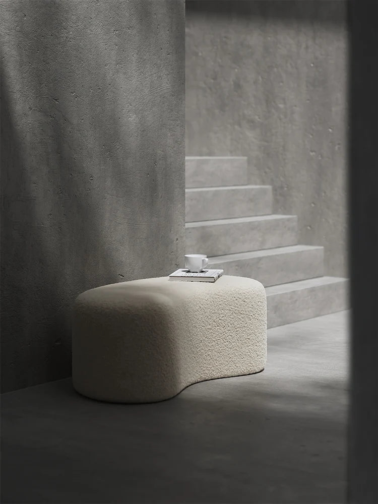 Moderner Bouclé-Sitzhocker – Eleganz und Komfort in Einem-letto-design.com