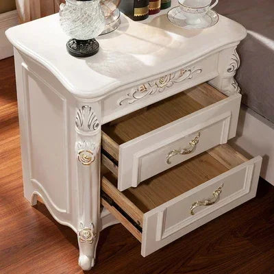 Majestic Elegance – Das königliche Luxus-Bett-letto-design.com