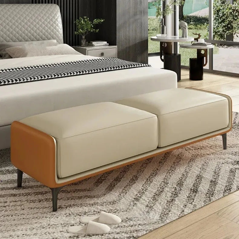 Elegante Sitzbank mit Lederbezug und minimalistischem Design-letto-design.com