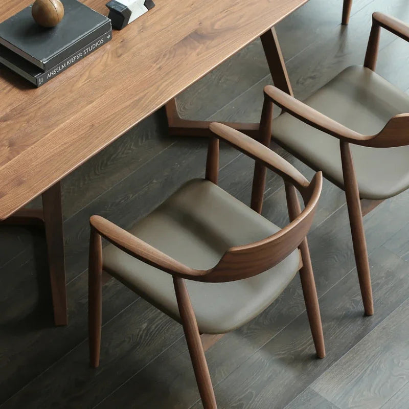 Designer-Esszimmerstuhl aus Walnussholz-letto-design.com