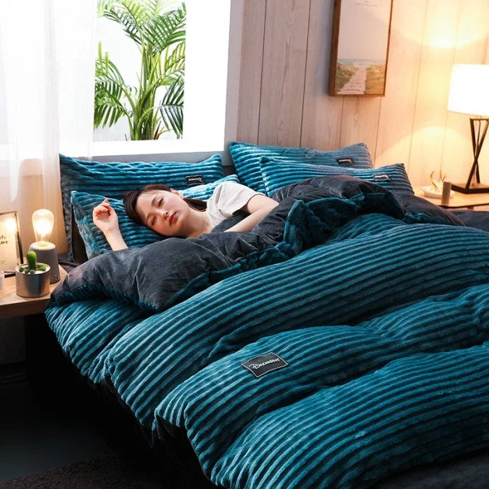 Elegante Bettwäsche „La Notte Bella“ aus Samt-letto-design.com