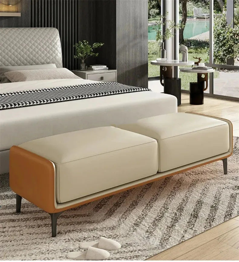 Elegante Sitzbank mit Lederbezug und minimalistischem Design-letto-design.com