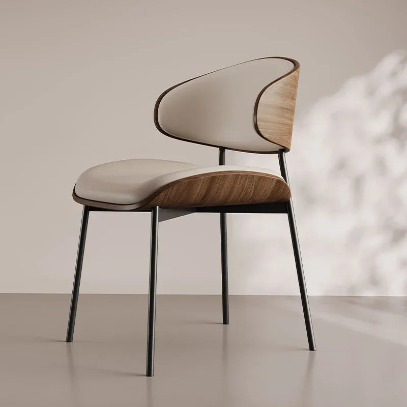 Eleganter Designstuhl aus Holz und Kunstleder – Komfort und Stil vereint-letto-design.com