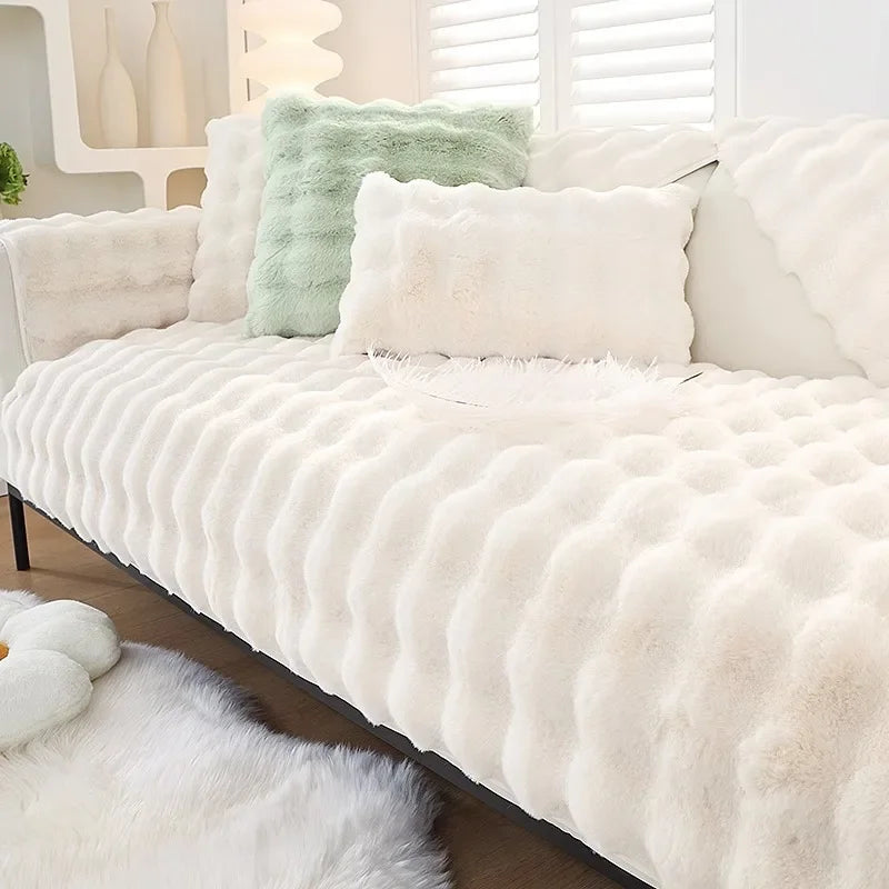 Luxuriöser Pelz-Sofabezug - Weiche Haptik und winterlicher Komfort-letto-design.com