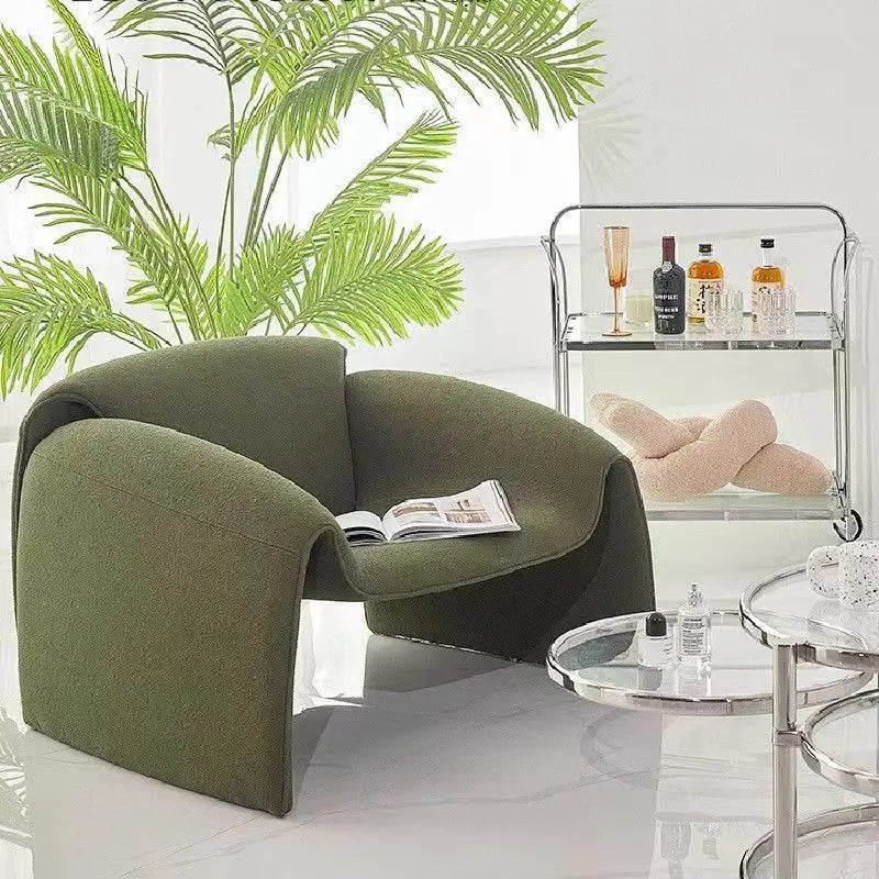 Poltrona Moderna Italia - Stilvoller Akzentstuhl für Ihr Zuhause-letto-design.com