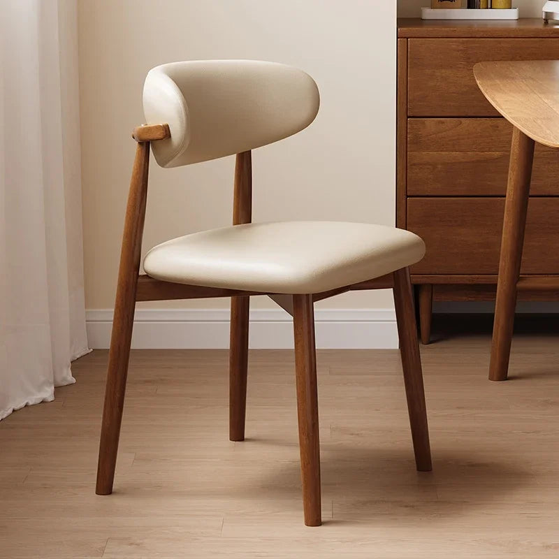 Bequemer Esszimmerstuhl aus Holz – Stilvoll & Ergonomisch-letto-design.com