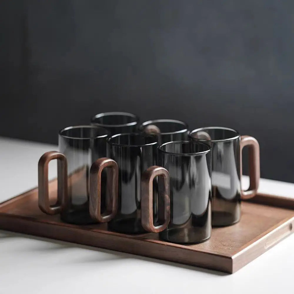 Stilvolle Glas-Tasse mit Holzgriff – Hochwertiges Design-letto-design.com