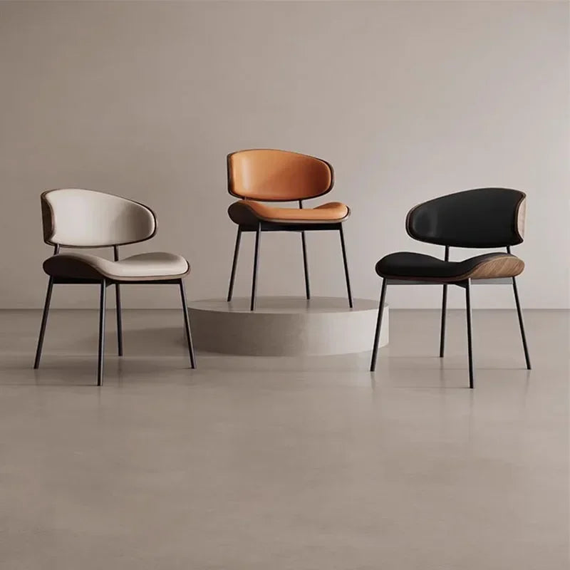 Eleganter Designstuhl aus Holz und Kunstleder – Komfort und Stil vereint-letto-design.com