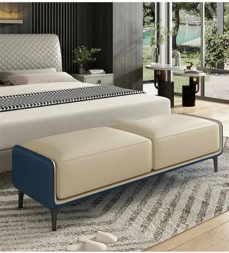 Elegante Sitzbank mit Lederbezug und minimalistischem Design-letto-design.com