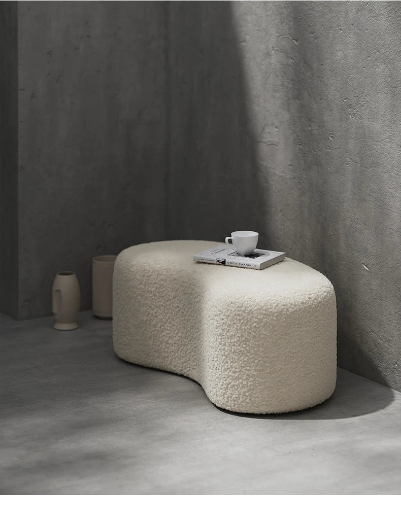 Moderner Bouclé-Sitzhocker – Eleganz und Komfort in Einem-letto-design.com