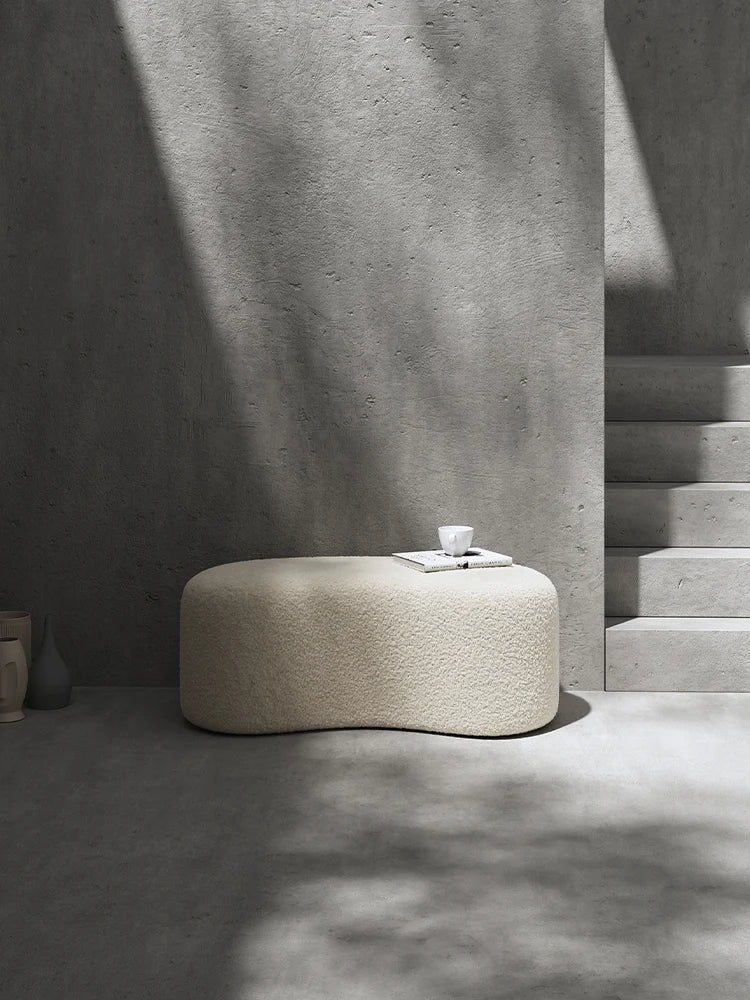 Moderner Bouclé-Sitzhocker – Eleganz und Komfort in Einem-letto-design.com