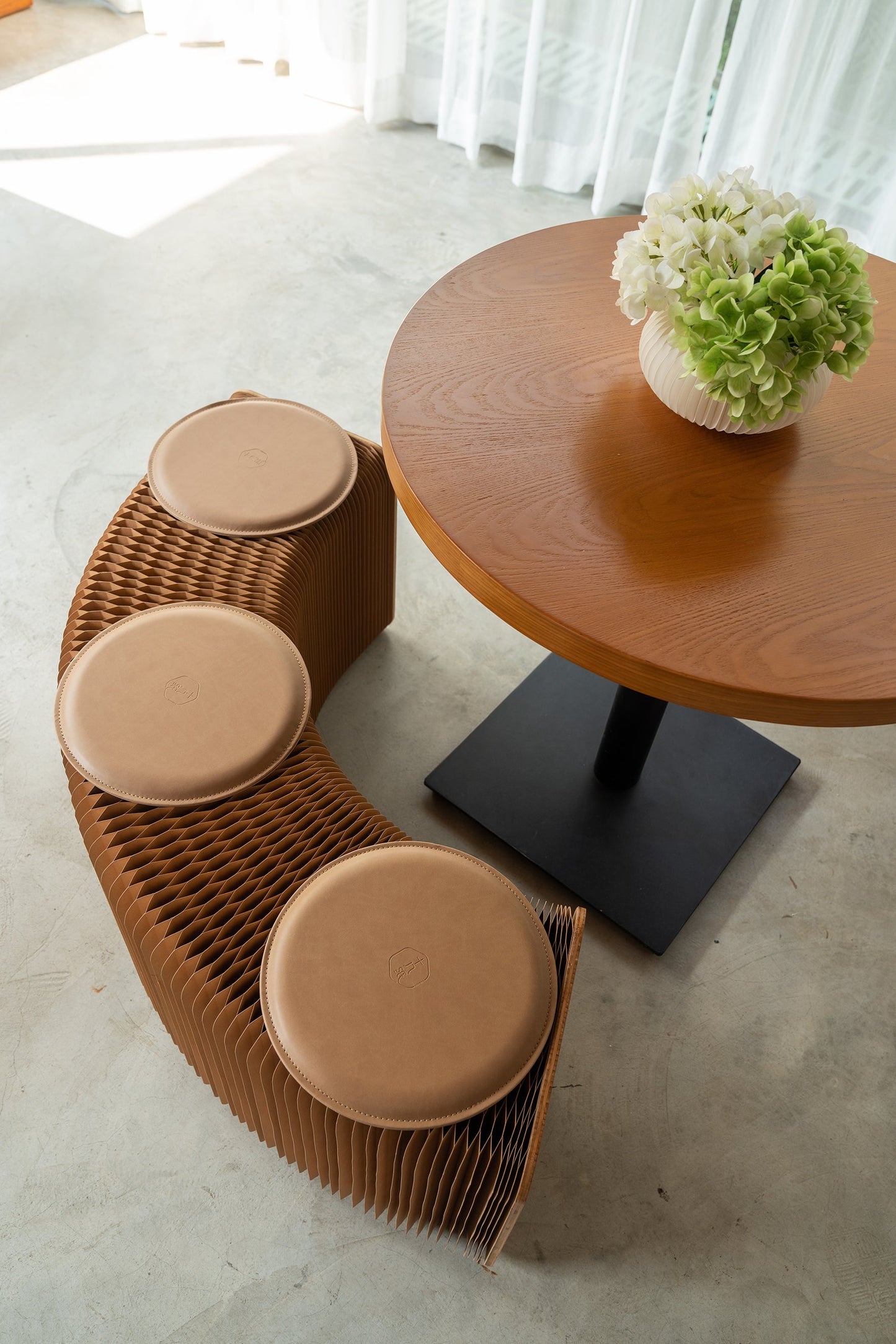 iPaper Serenity Bank-letto-design.com