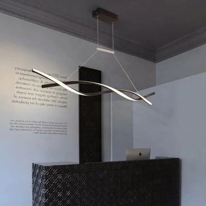 LuceOnda: Die Deckenlampe, die Ihren Raum transformiert