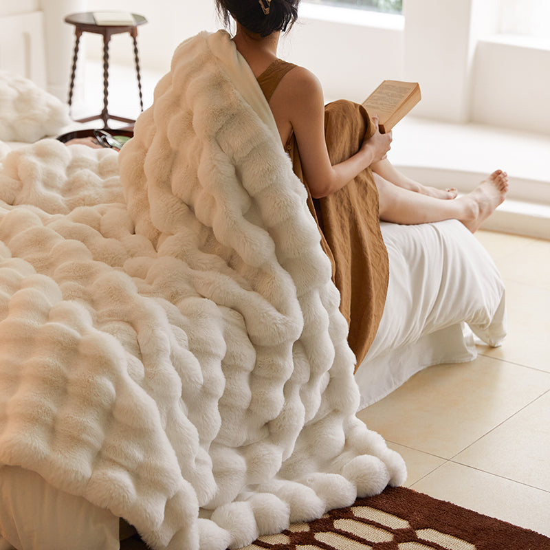 Tonka Faux-Fur-letto-design.com