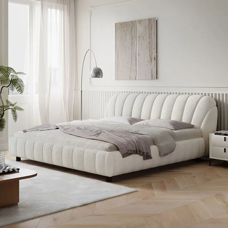 Velours-Luxus-Dream – das Premium Designer-Bett mit Stauraum und Komfort